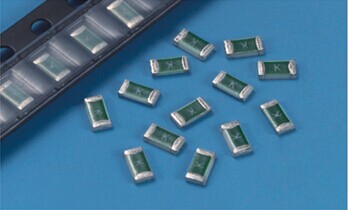 保险丝  SMD1206 FUSE   慢断的  抗浪涌的